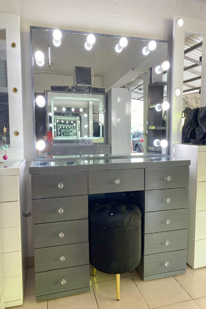 Vanity Luxury Mirror