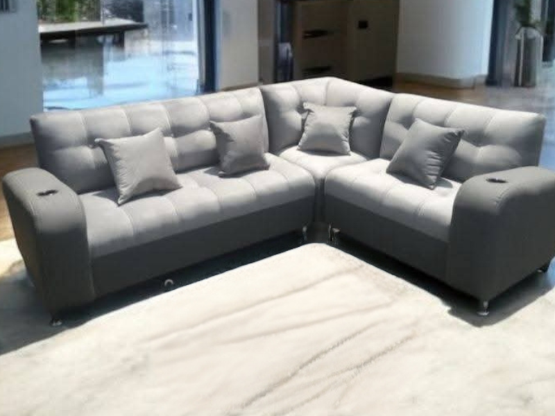 Sala Monarca Escuadra